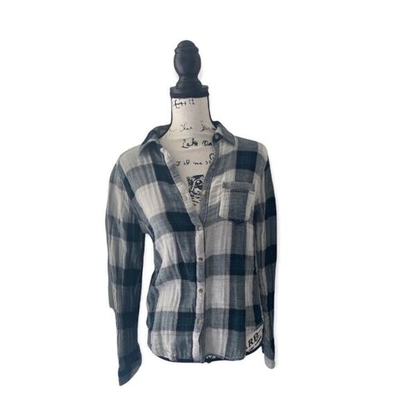 Maurices S Black White Plaid Flannel Button Down Shirt Soft Cotton Long Sleeve - Picture 3 of 5